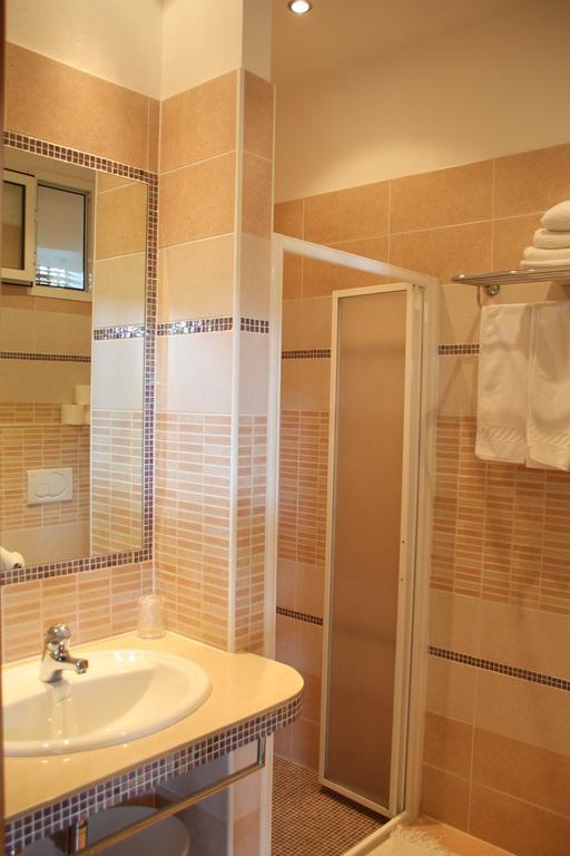 Hotel Flora Bellaria-Igea Marina Luaran gambar