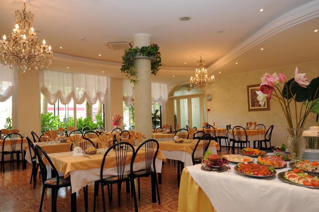 Hotel Flora Bellaria-Igea Marina Luaran gambar